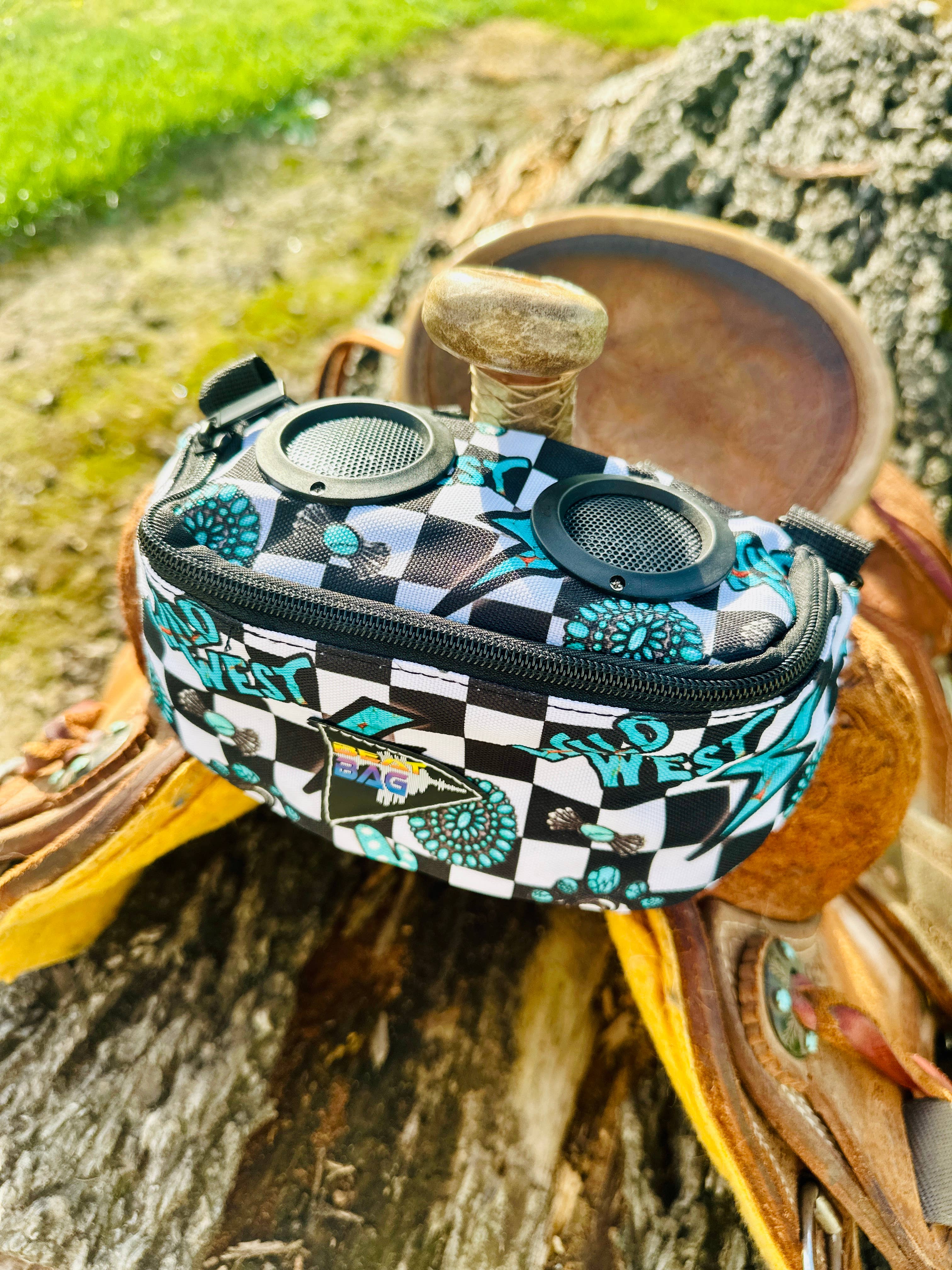 Schulz Equine – wholesale Horseback riding gear – Beat Bag22