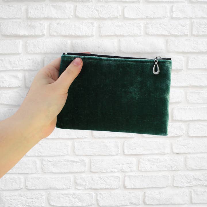 Dana Herbert - Wholesale Wallet - Women's - Silk Velvet Wallet21