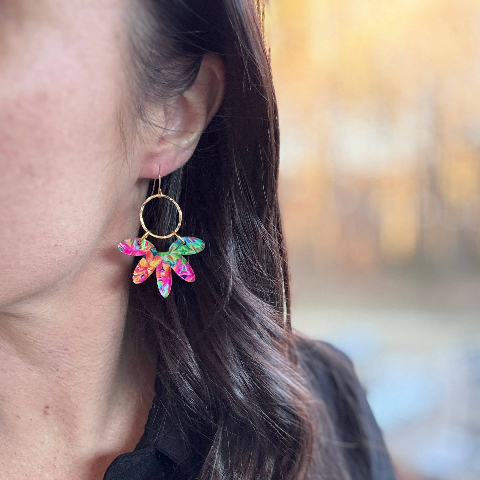 Be Like Missy - Wholesale Dangle Earrings - Stella Flowers - Matte Black - Acrylic Earrings1