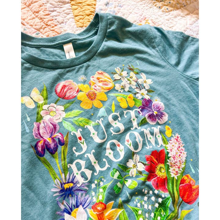 T-shirt Just Bloom pour la vente par RR Tees Wholesale