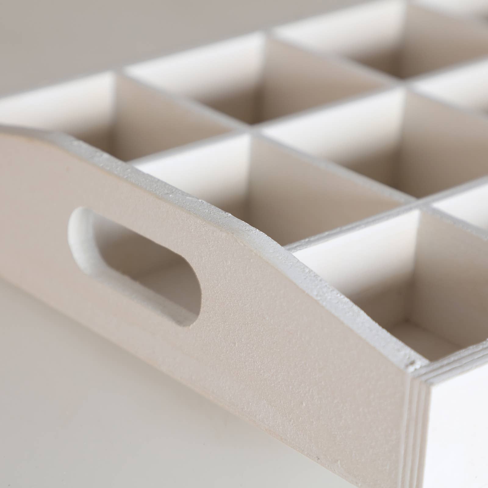 B&B - Wholesale Decorative Tray - Tray, Made of Poplar Wood, In White Color, 34X21X5cm1