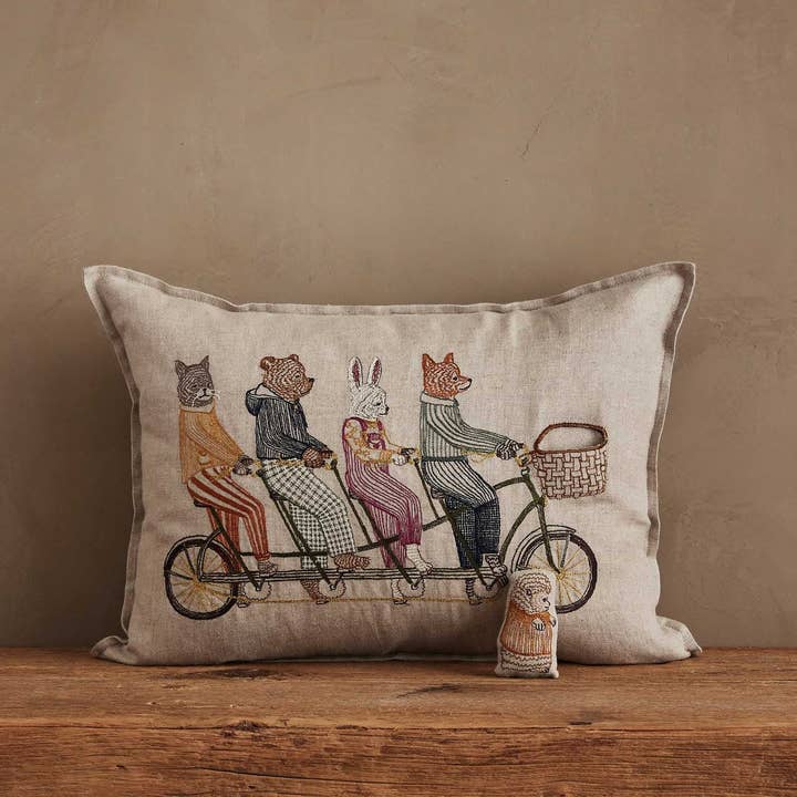 Coral & Tusk – Engroshandel Pyntepude – Tandemcykel lommepude3