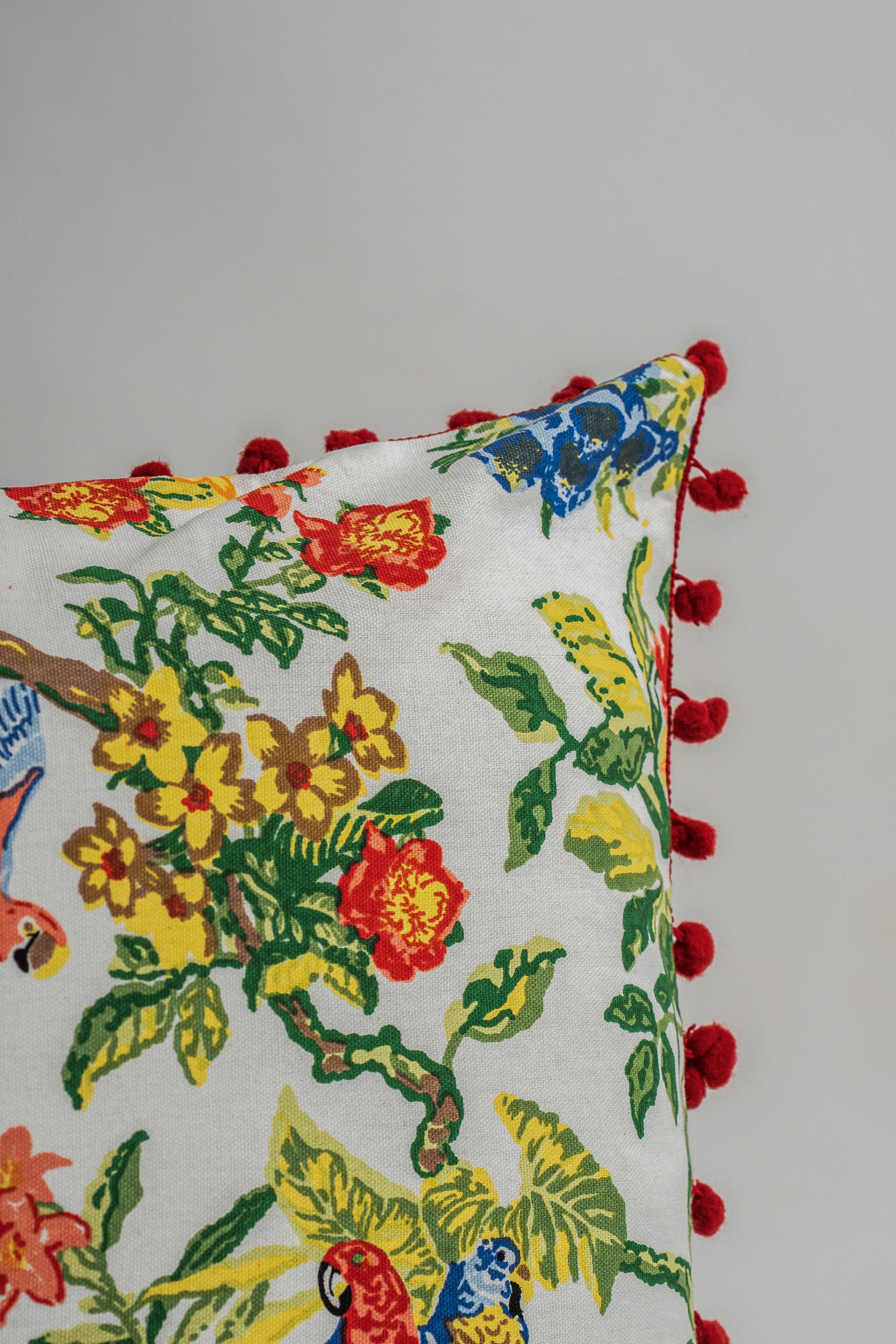 Atolia Designs – wholesale Throw/decorative pillow – Botanical Cushion with filler 2