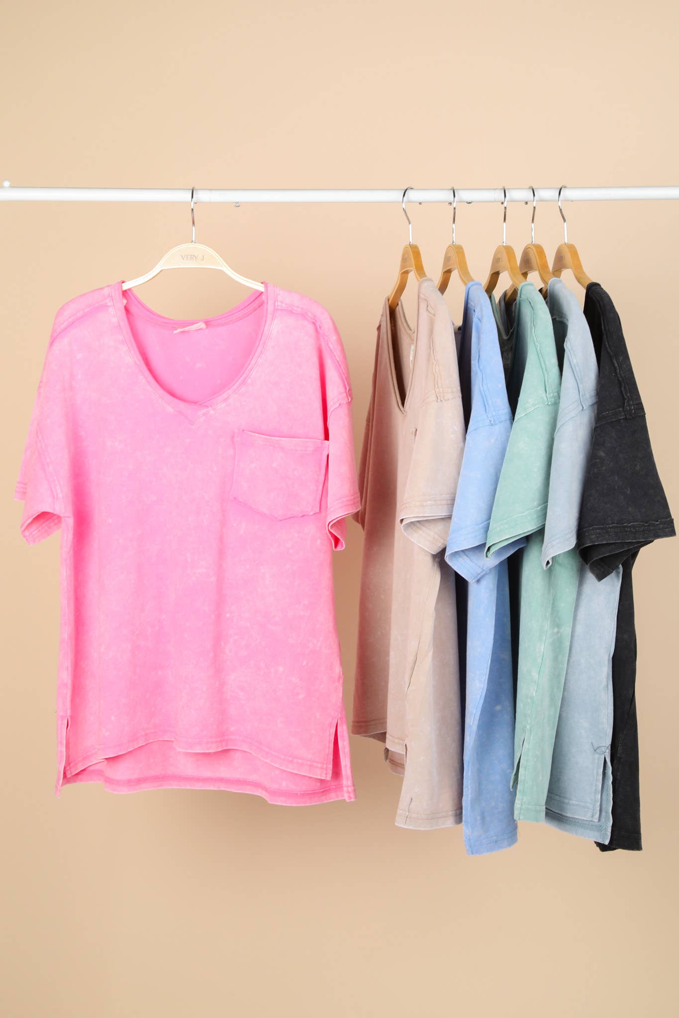 VERY J – Top de malha - Mulher por atacado – NT11966-Top de Malha com Decote em V Lavado a Mineral27