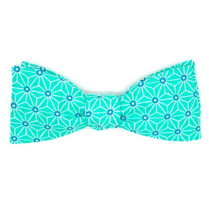 Japanese mint green saki bow tie for wholesale by Le Coq en Pap'