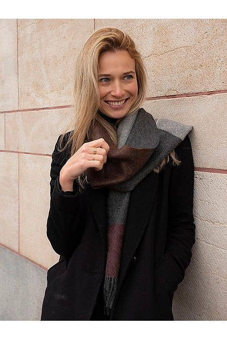 BELLEPAGA - Wholesale Scarf - Unisex - Puyu scarf (2 colors available)4