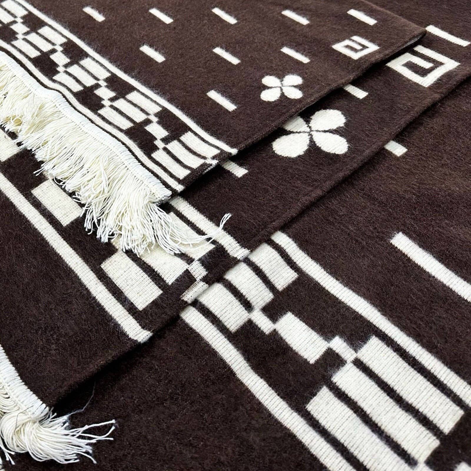 ECUALAMA – wholesale Poncho – Kids – Kids Clint Eastwood Poncho cowboy Serape replica handmade of Alpaca wool Unisex - brown6