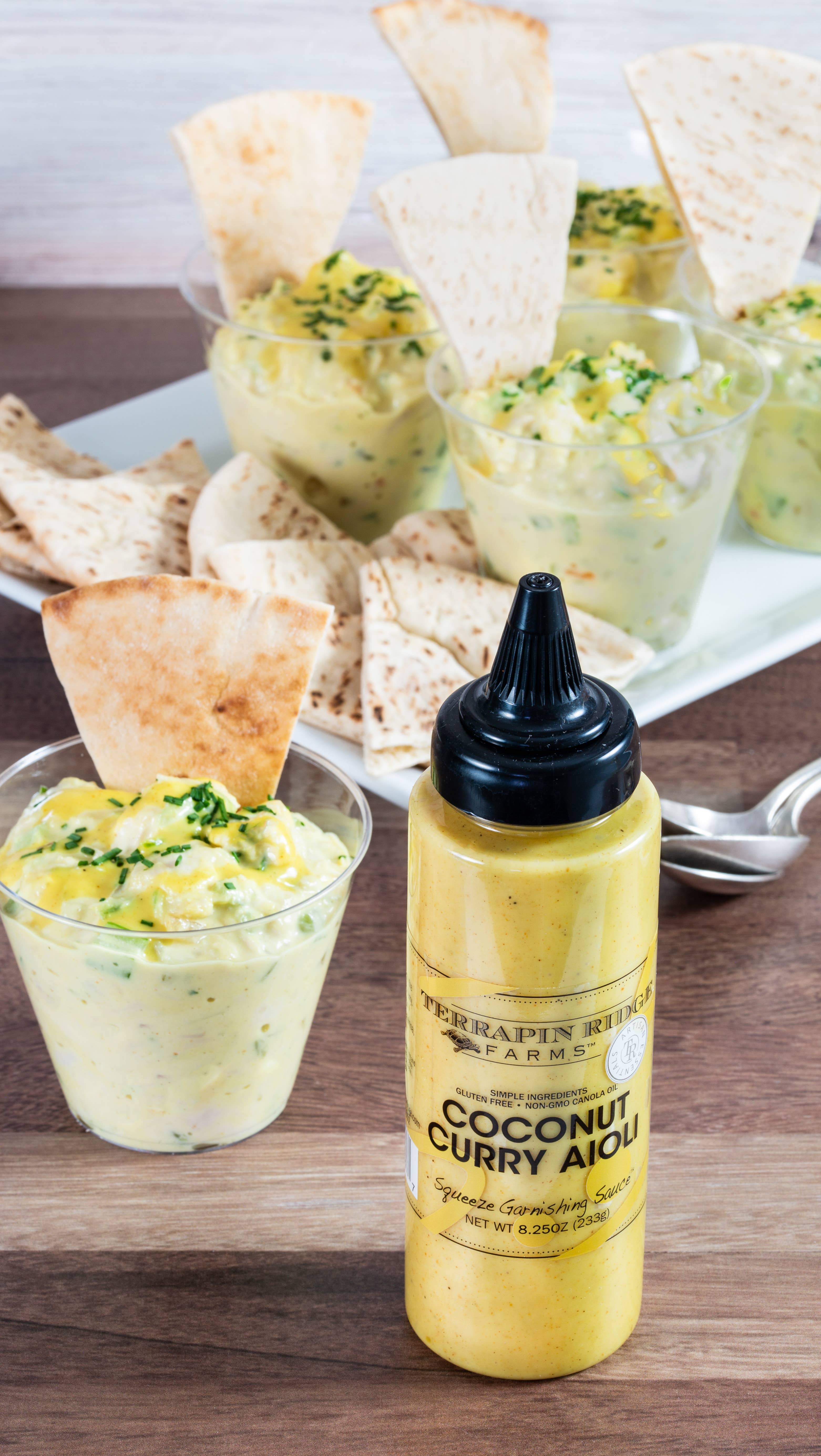 Terrapin Ridge Farms - Vente Sauces - Pressage d'aïoli au cari à la noix de coco1