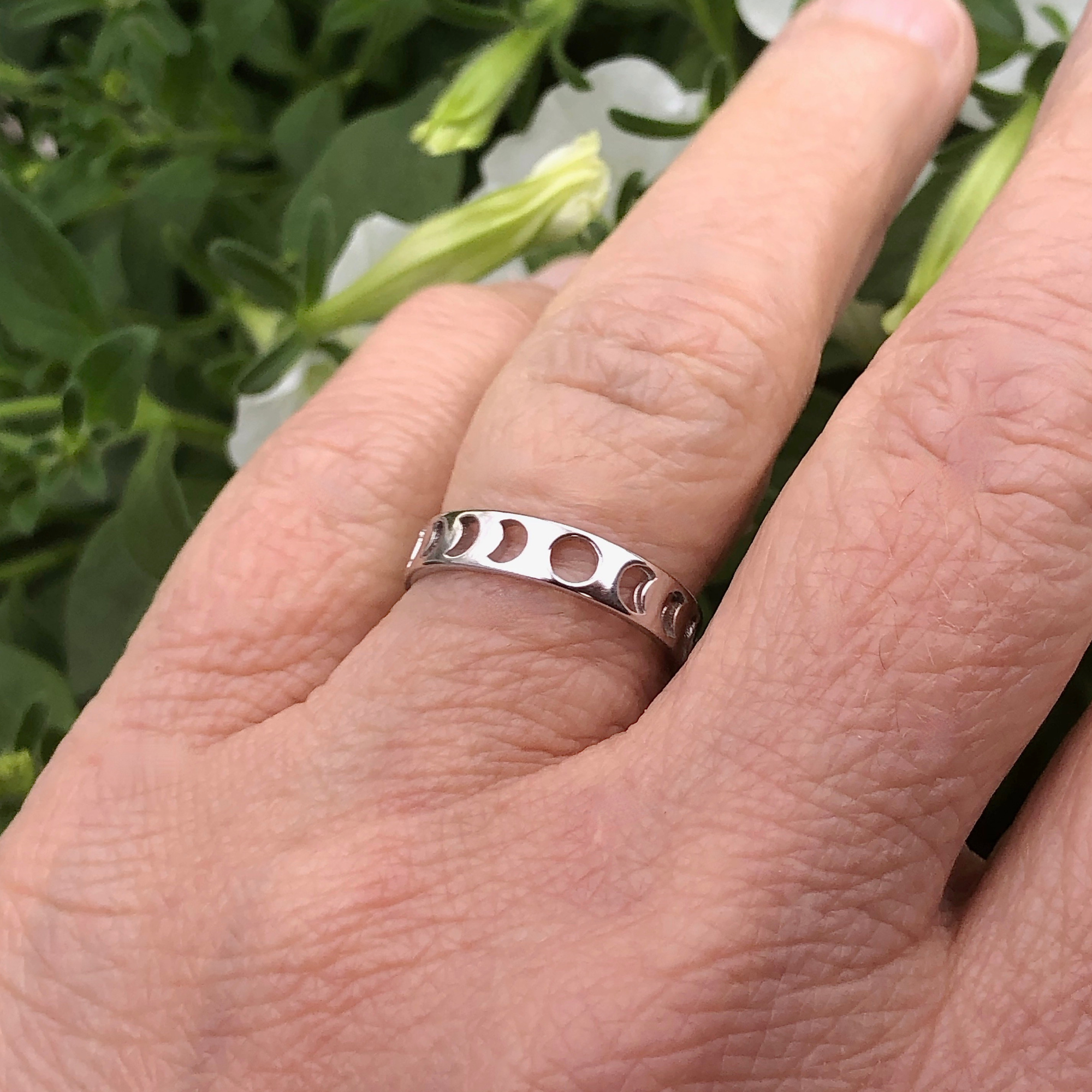 Moonrise Jewelry - Vente Anneau/bague à empiler - Bague découpée R-6 Moon Phase9