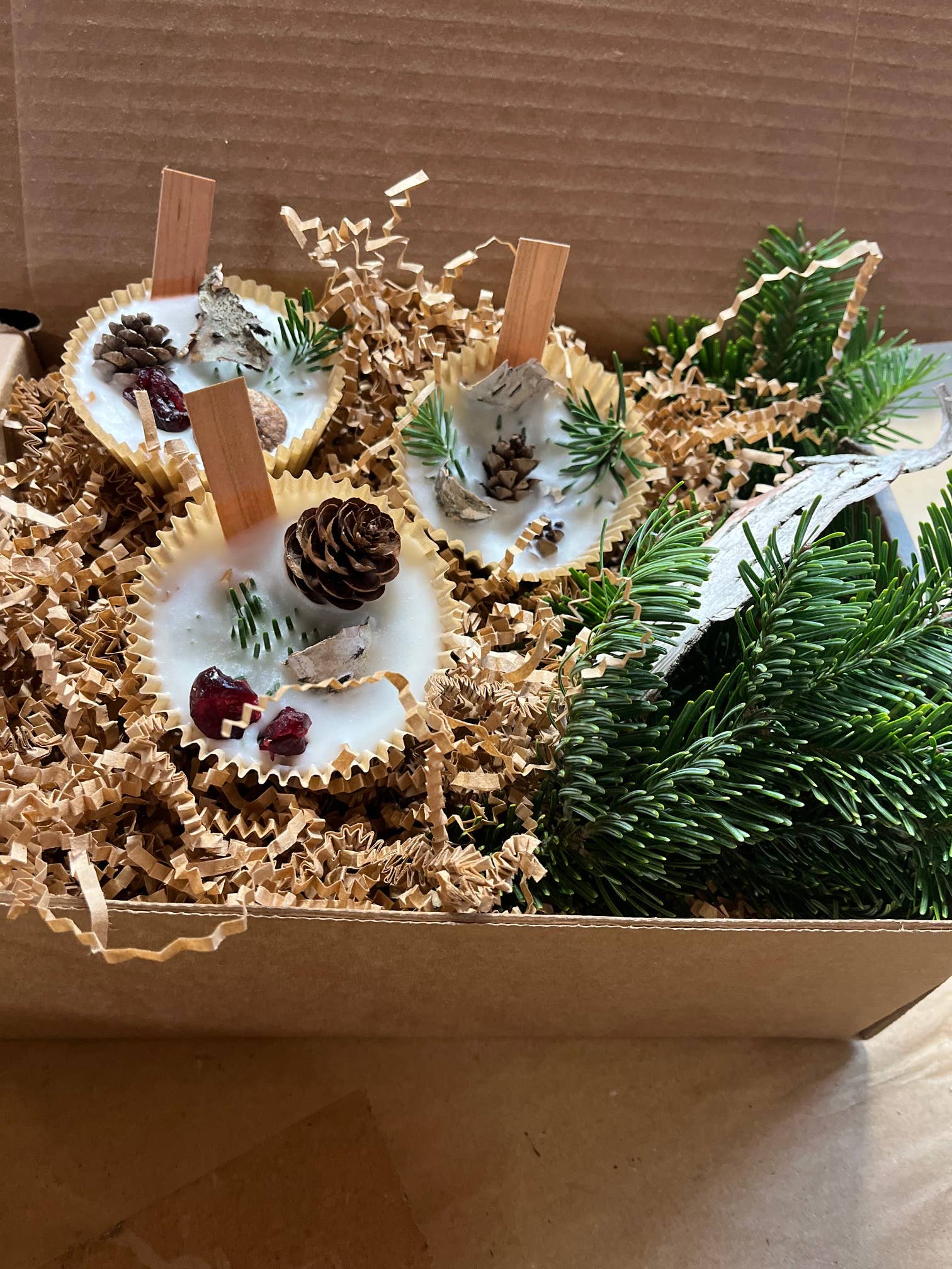 Living Arrangement - Wholesale Gift Bag Set/Pack - Woodland Fire Starter Gift Set5