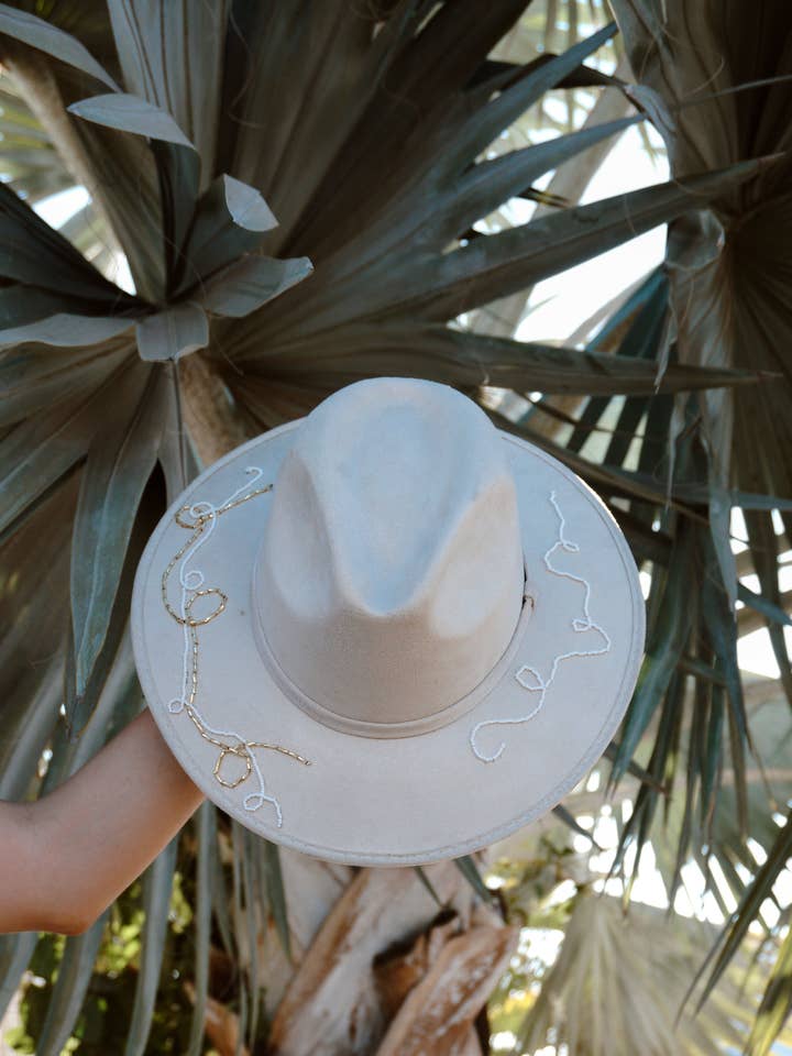 Luz por atacado de APACHE TRIBU