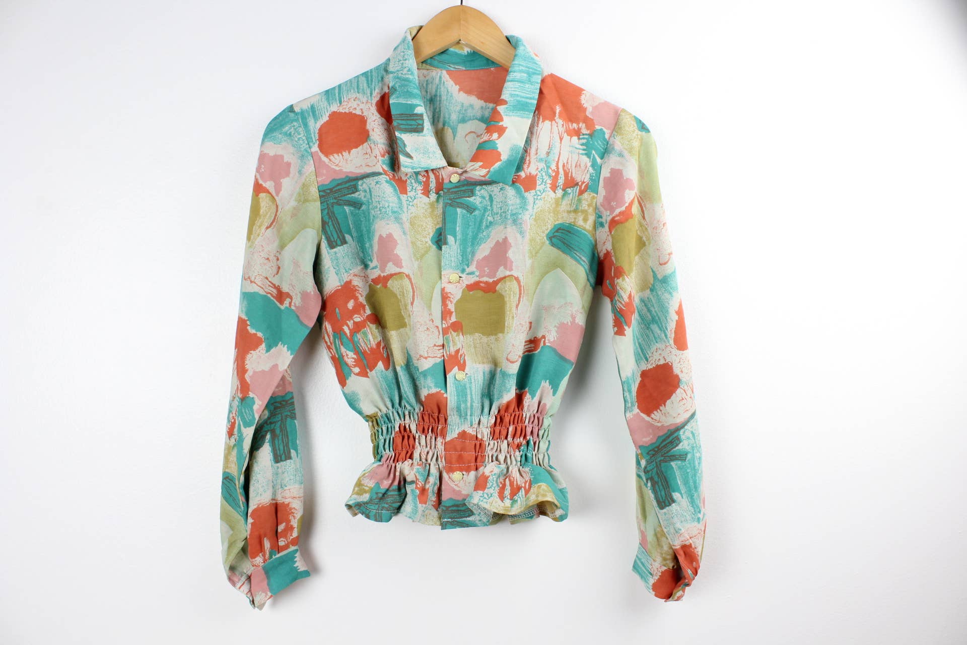 Sun's Out! - Wholesale Blouse - Women's - Reworked Vintage Long-Sleeve Button Up Blouse - Cinched7
