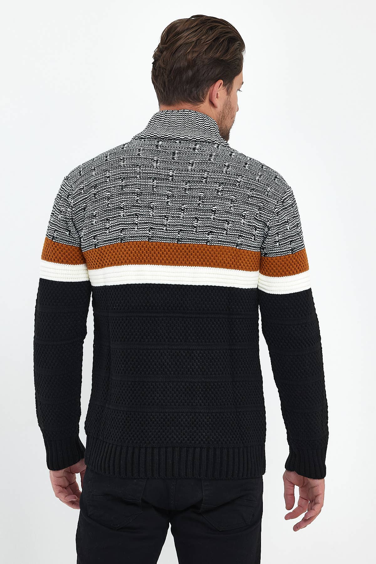 JU GROUP – wholesale Knitted jumper – Men′s – 51253 - CLUB JU MEN'S SWEATER1