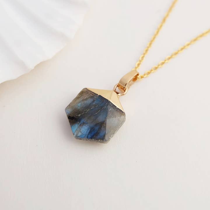 Augusta Jewellery - Wholesale Pendant/Charm Necklace - Labradorite Semi Precious Stone Necklace
