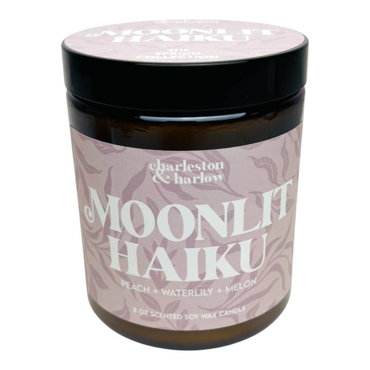 SPRING Haiku a la luz de la luna - Nenúfar Melocotón Melón - Vela de Soja para venta al por mayor de Charleston & Harlow Candle Co.