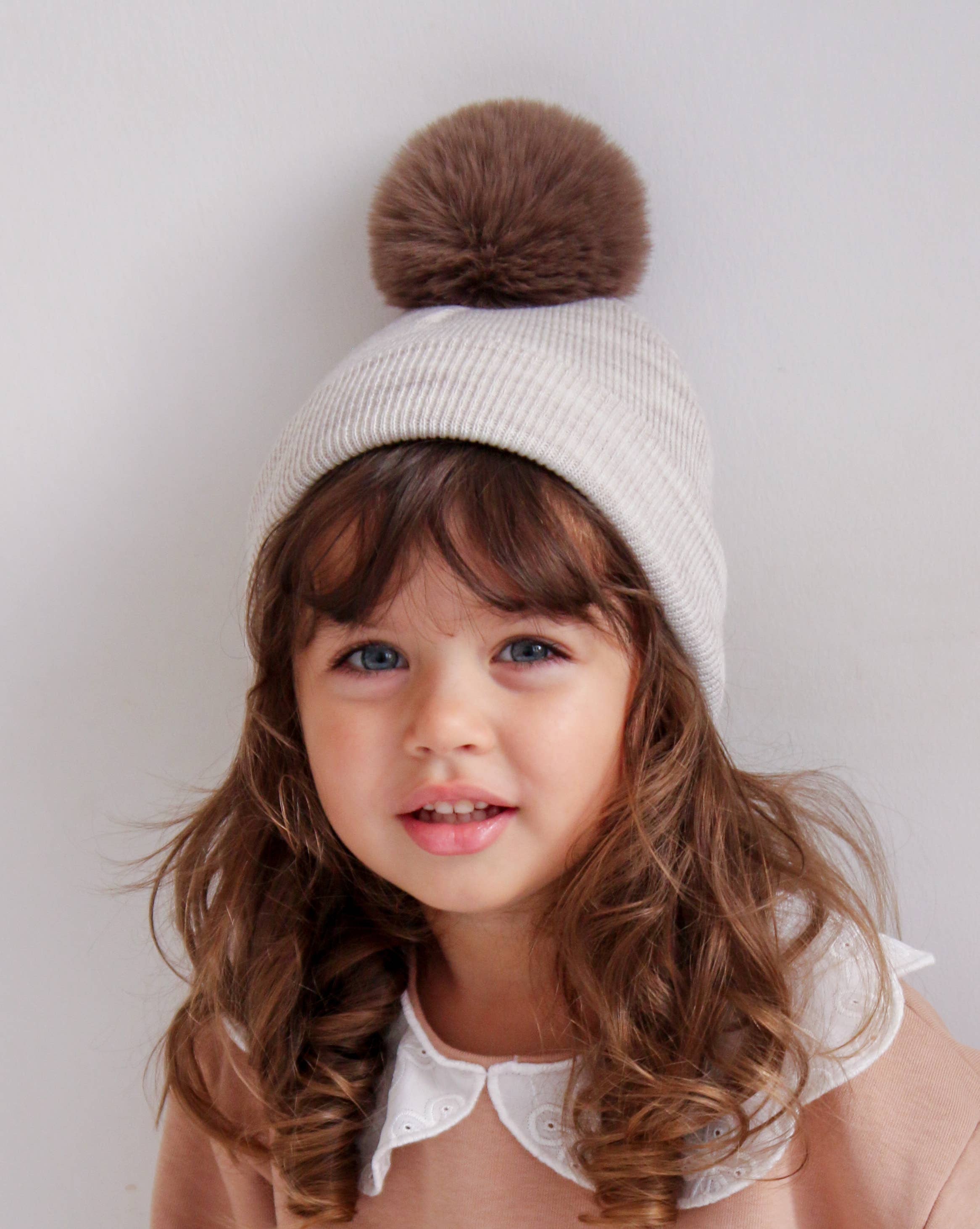 Vizon Single Pom Pom Baby/Kid's Marble Beige Beanie Hat 0-8 Years for wholesale on Faire