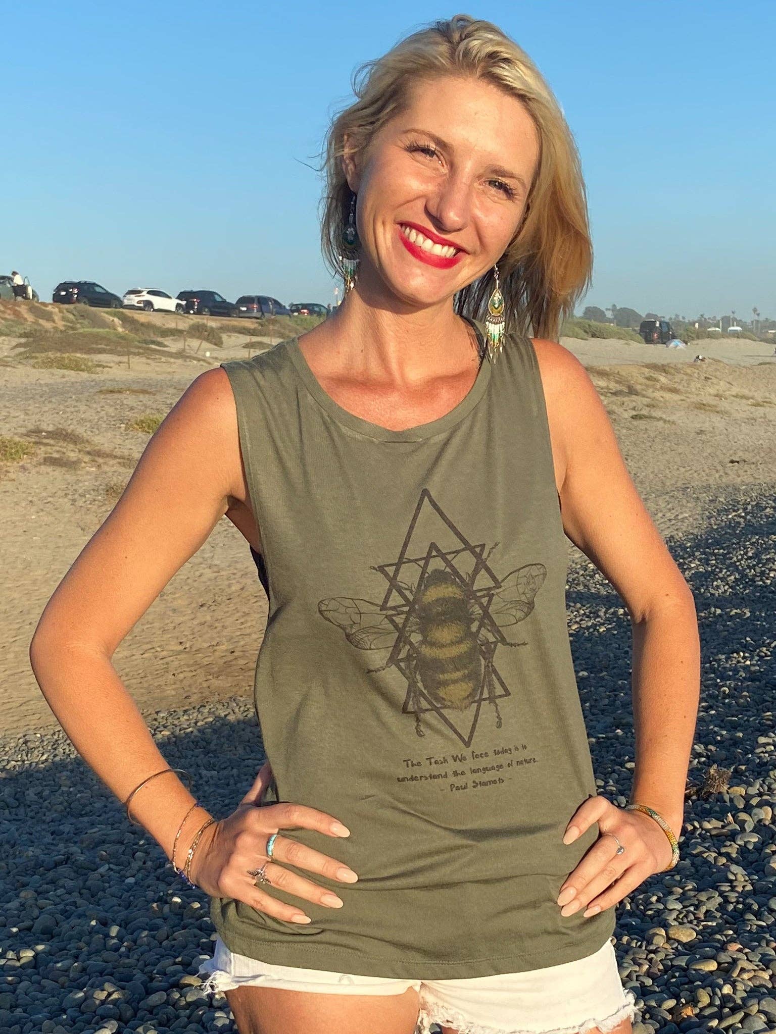 Third Eye Threads - Wholesale Screen Printed T-Shirt - Women's - Paul Stamets Sacred Geometry Bumble Bee Boyfriend Tee0