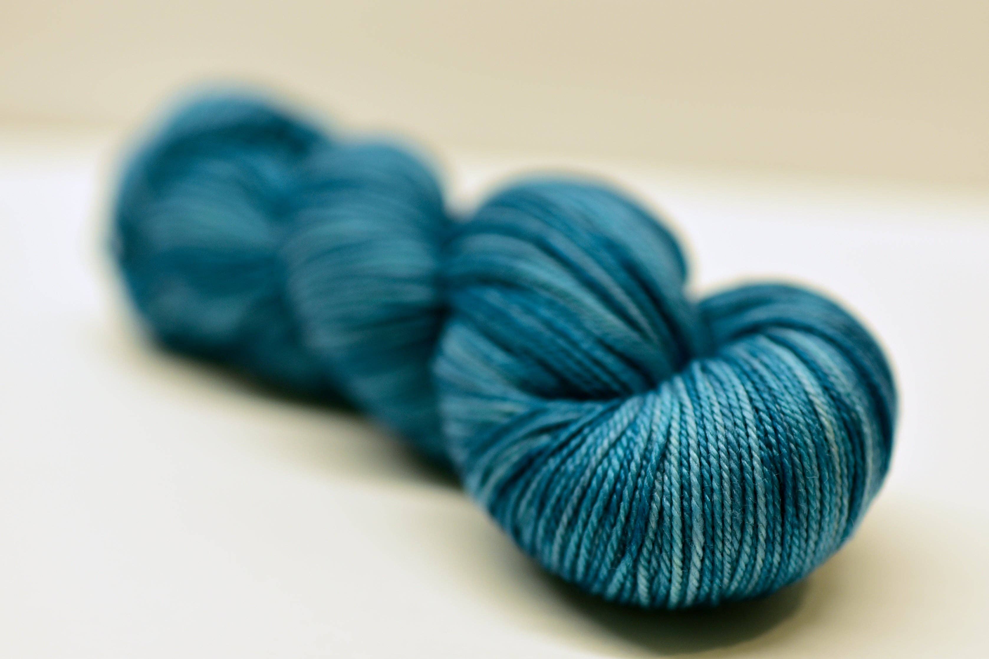 Anzula – Engroshandel Garn – Aqua - Farvestof på bestilling1