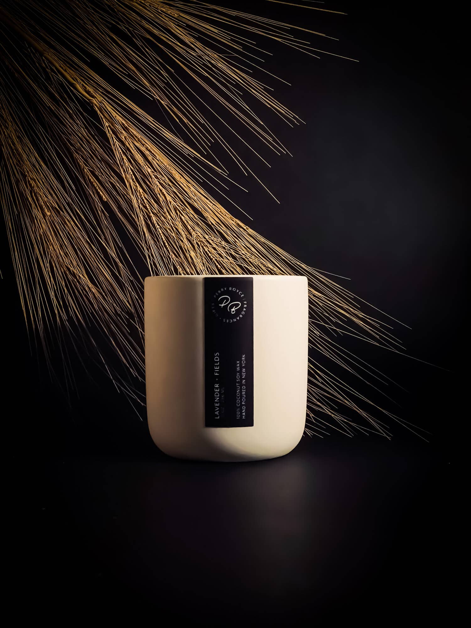 Perry Boyce – Vela em jarro/copo por atacado – Lavanda + Campos1