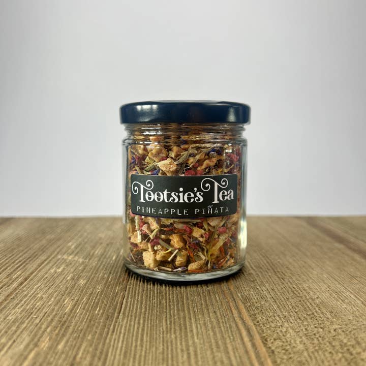 Pot de thé Piñata Ananas pour la vente par Tootsie's Tea