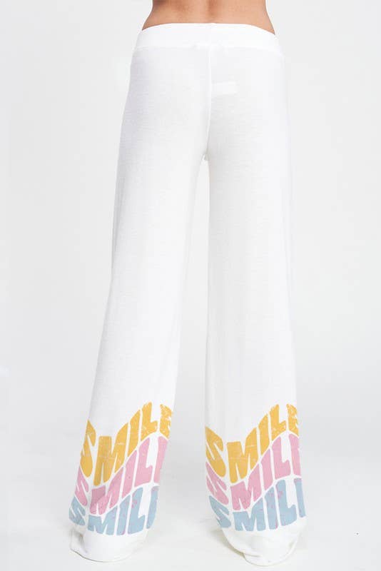 Peace Love Line – wholesale Mjukisset – Dam – STJÄRNA LEENDE TOPP OCH BYXOR LOUNGE SLITAGE SET6