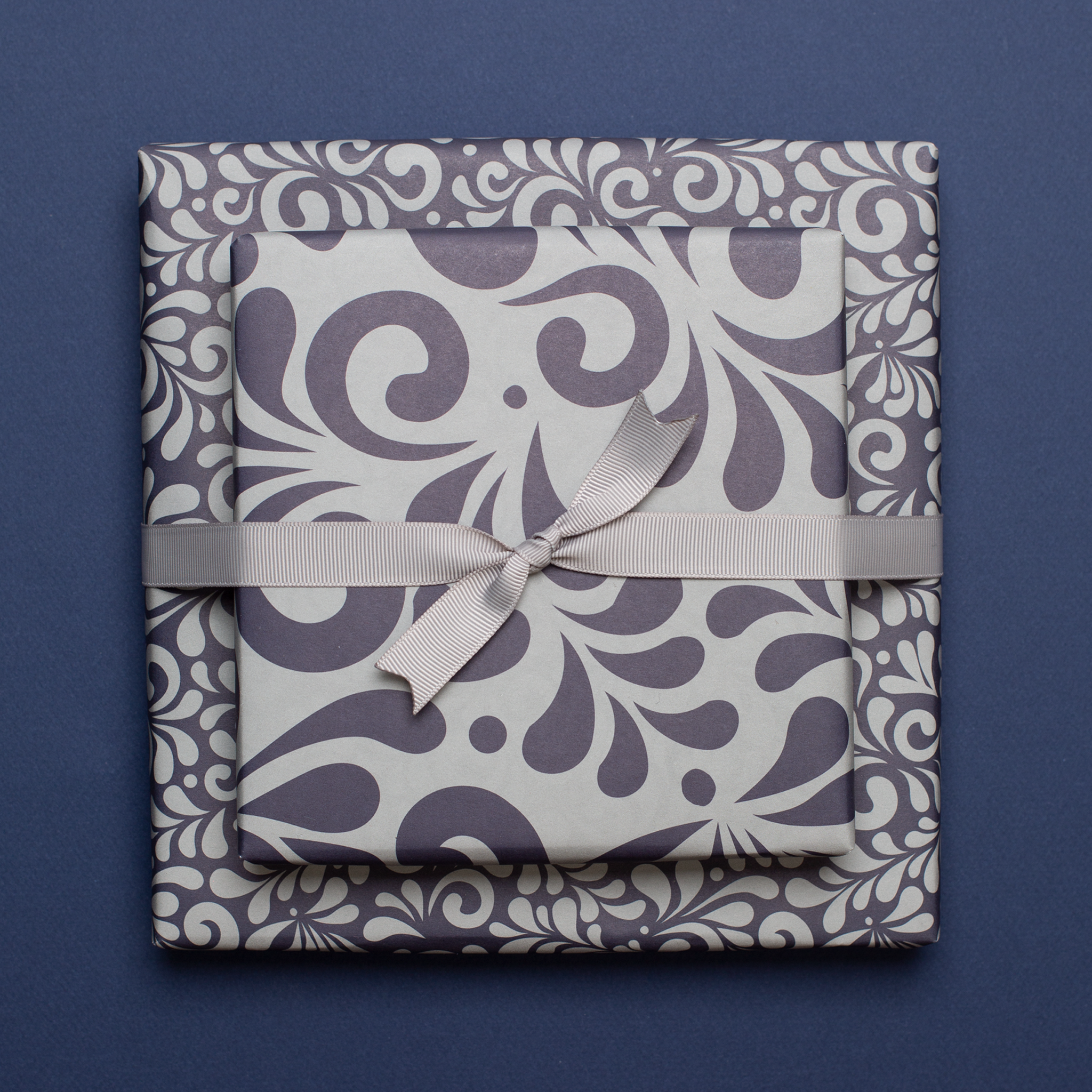 My Pretty Circus - Wholesale Flat Wrap - Bembel wrapping paper, grey-blue two-sided eco-paper8