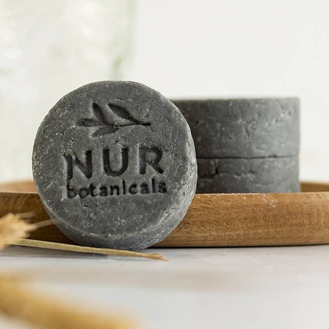Solid Shampoo With Activated Charcoal for wholesale by NUR Botanicals