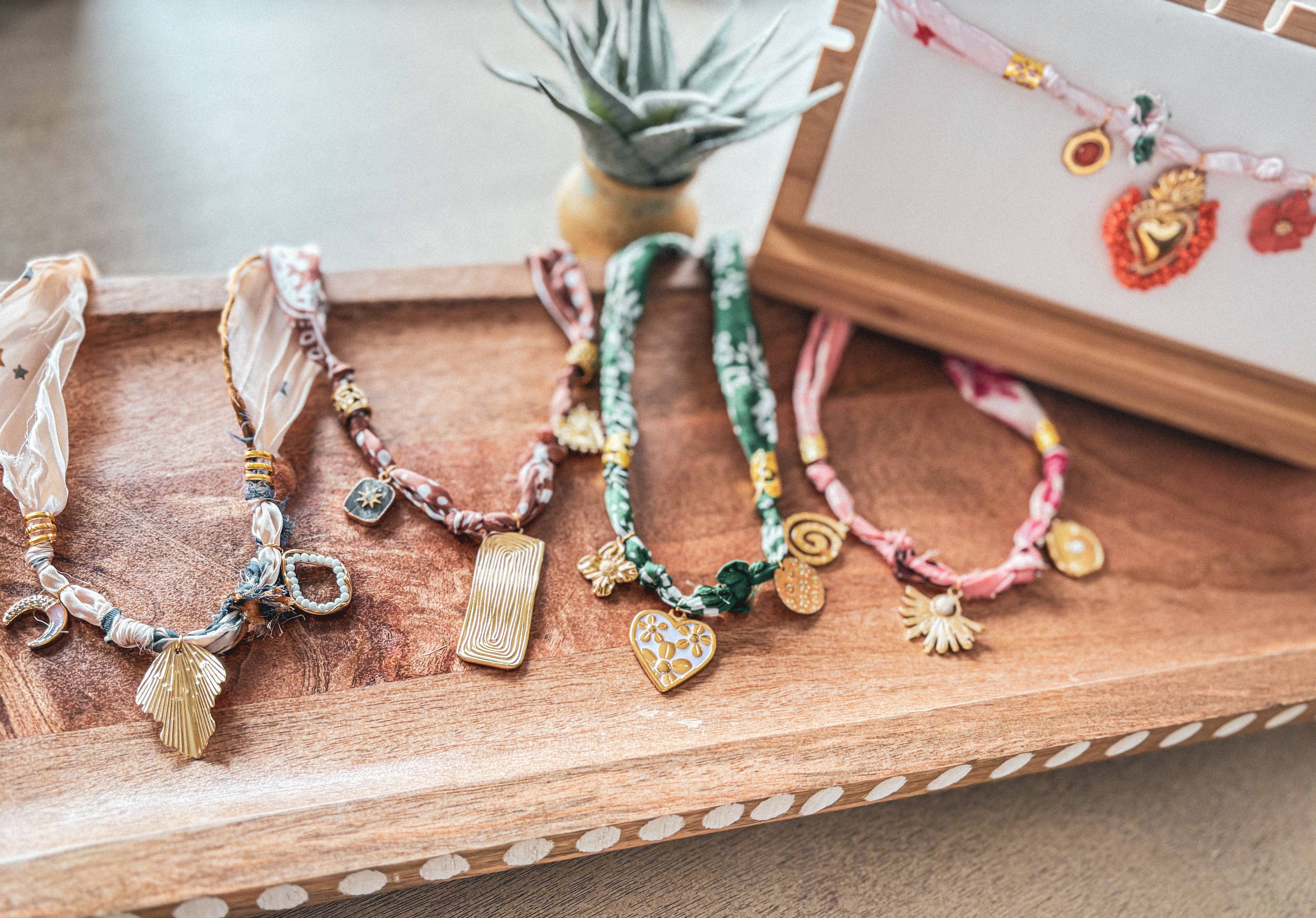 TrendyKeys - Wholesale Pendant/Charm Necklace - Bandana Necklace - TK Original 1