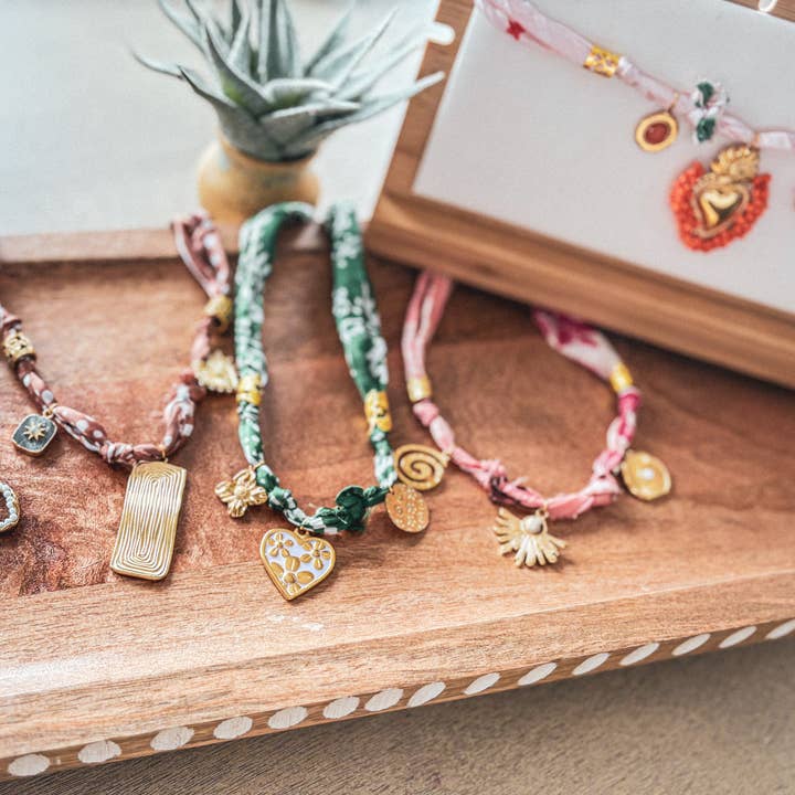 TrendyKeys - Wholesale Pendant/Charm Necklace - Bandana Necklace - TK Original 1