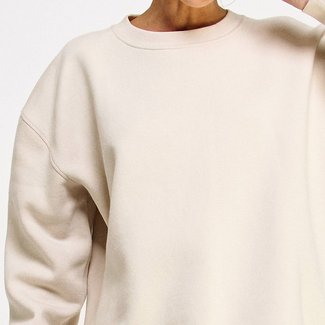 FREEZIA - Wholesale Sweatshirt - Women's - OVERSIZED CREWNECK SWEATSHIRT-FZ00019