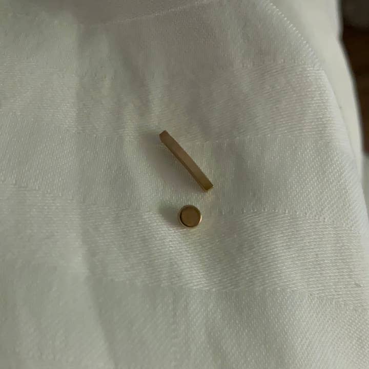 O conjunto de brinco de incompatibilidade por atacado de AlkemeGold