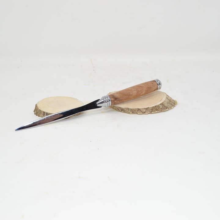 Handmade wooden letter opener pear, unique, customizable for wholesale by Huizbirn