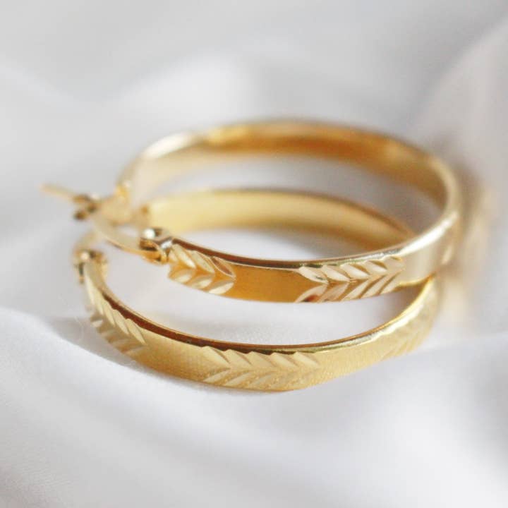 Arrow hoops for wholesale by Lovanju