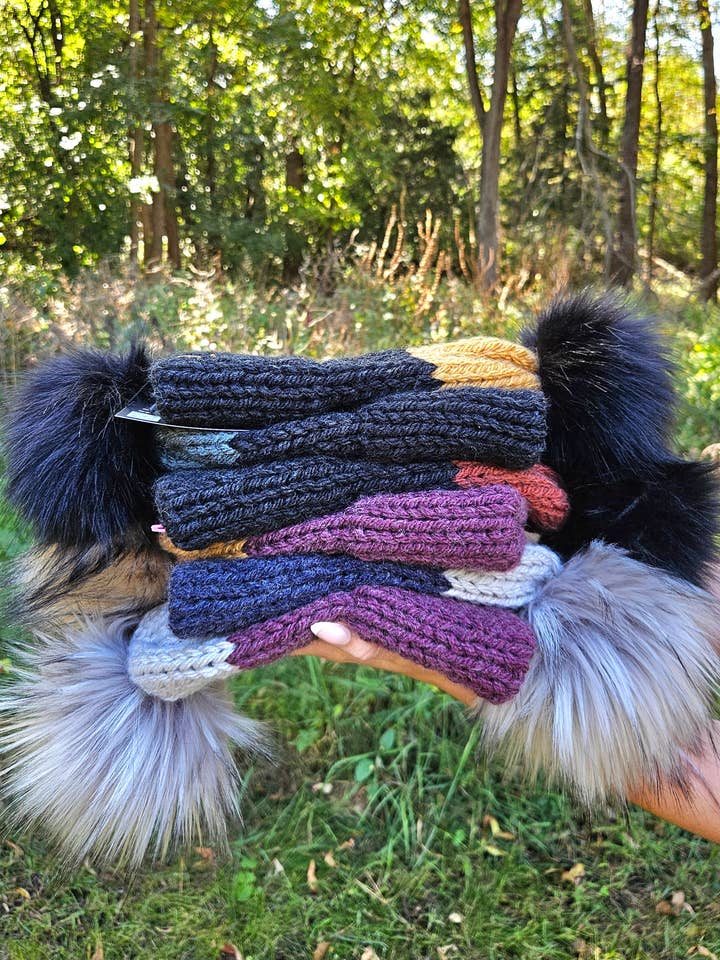 Color Block Mössa för wholesale av Ridgeview Knots