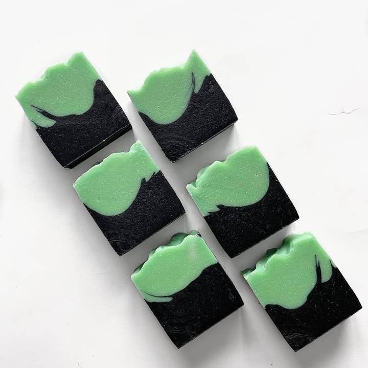 Suede Soap – wholesale Bar Soap – Tea Tree & Charcoal1