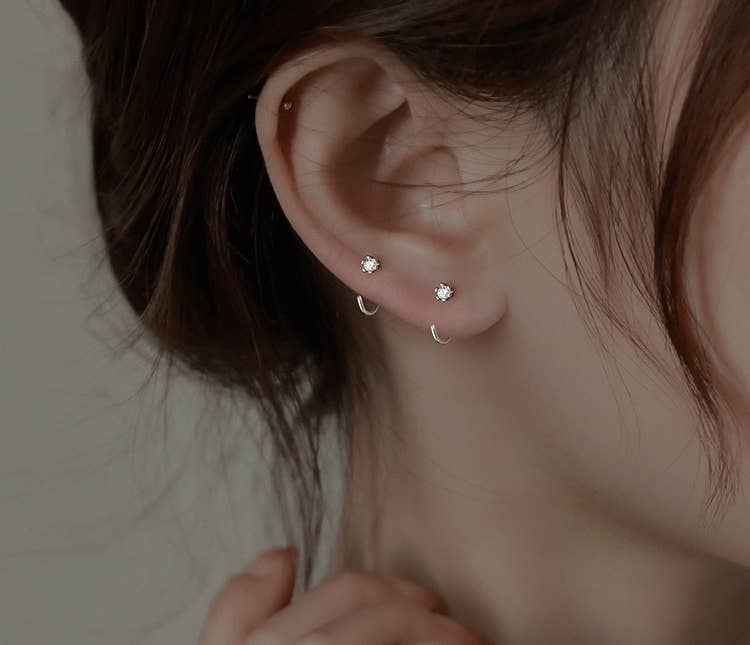 Melange Blanc - Wholesale Huggie Earrings - E141 Gold huggie hoop earrings, dainty open hoops6