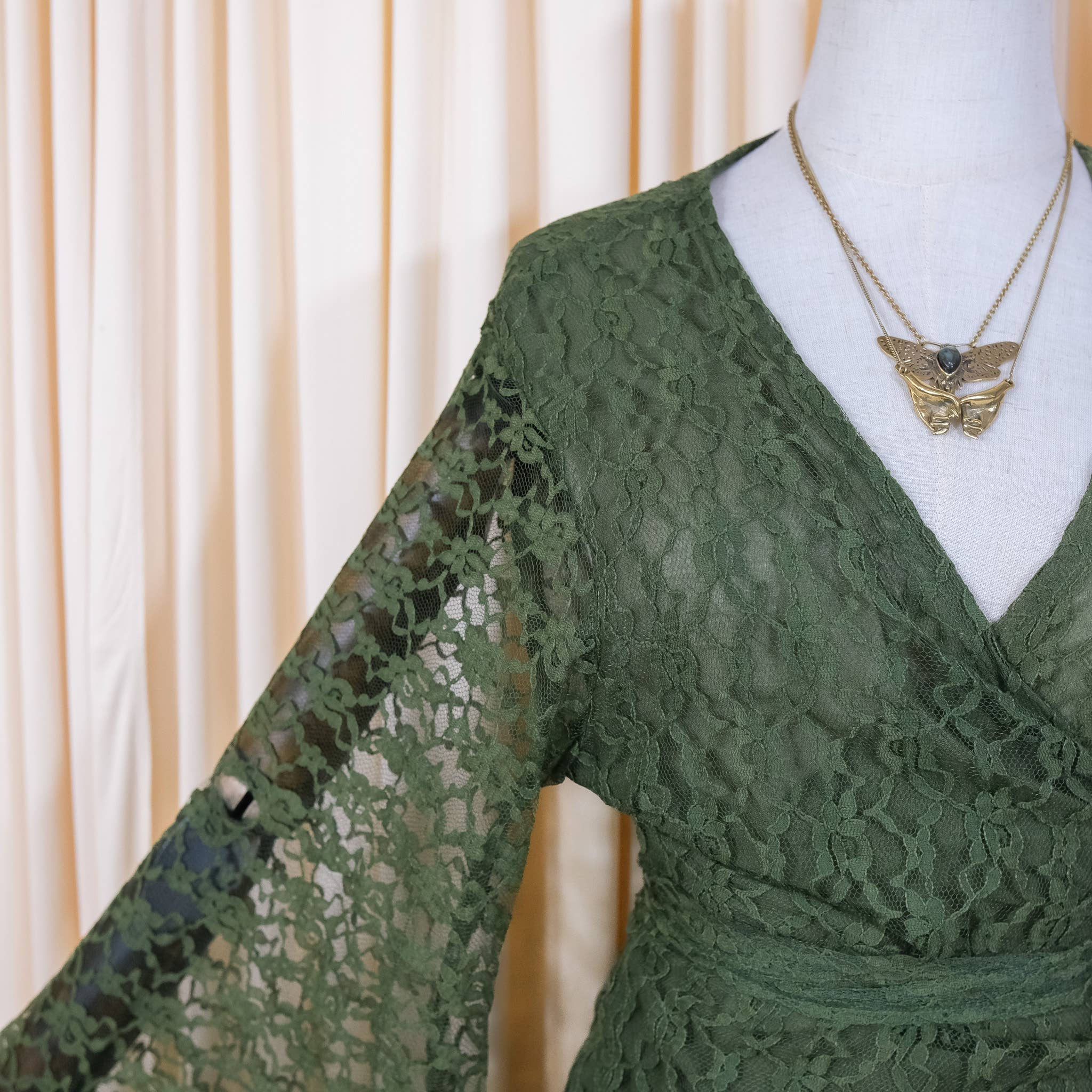 Karma Nepal Crafts – Großhandel Kleid – Damen – Fairy Boho Spitzen-Wickelkleid13