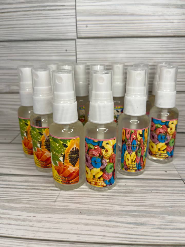 Spray d'ambiance et de voiture Signature pour la vente par Flavorful Living Brand