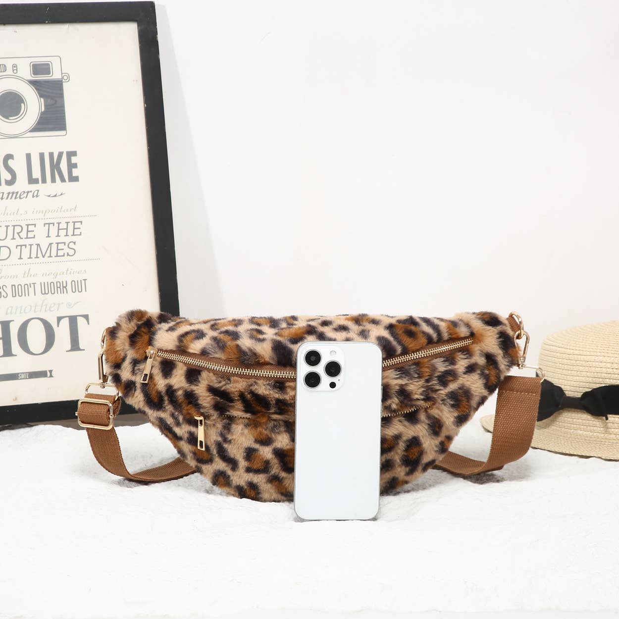 House of Milano – Engroshandel Bæltetaske - Dame – 25422 Bæltetaske i leopardmønstret kunstpels4