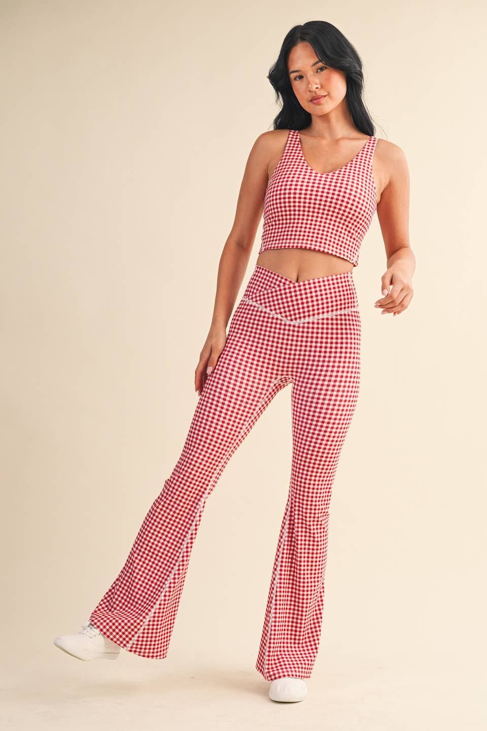 KIMBERLY C - Wholesale Sports Bra - Women's - Gingham Print Aligned Performance Cropped Tank Top9