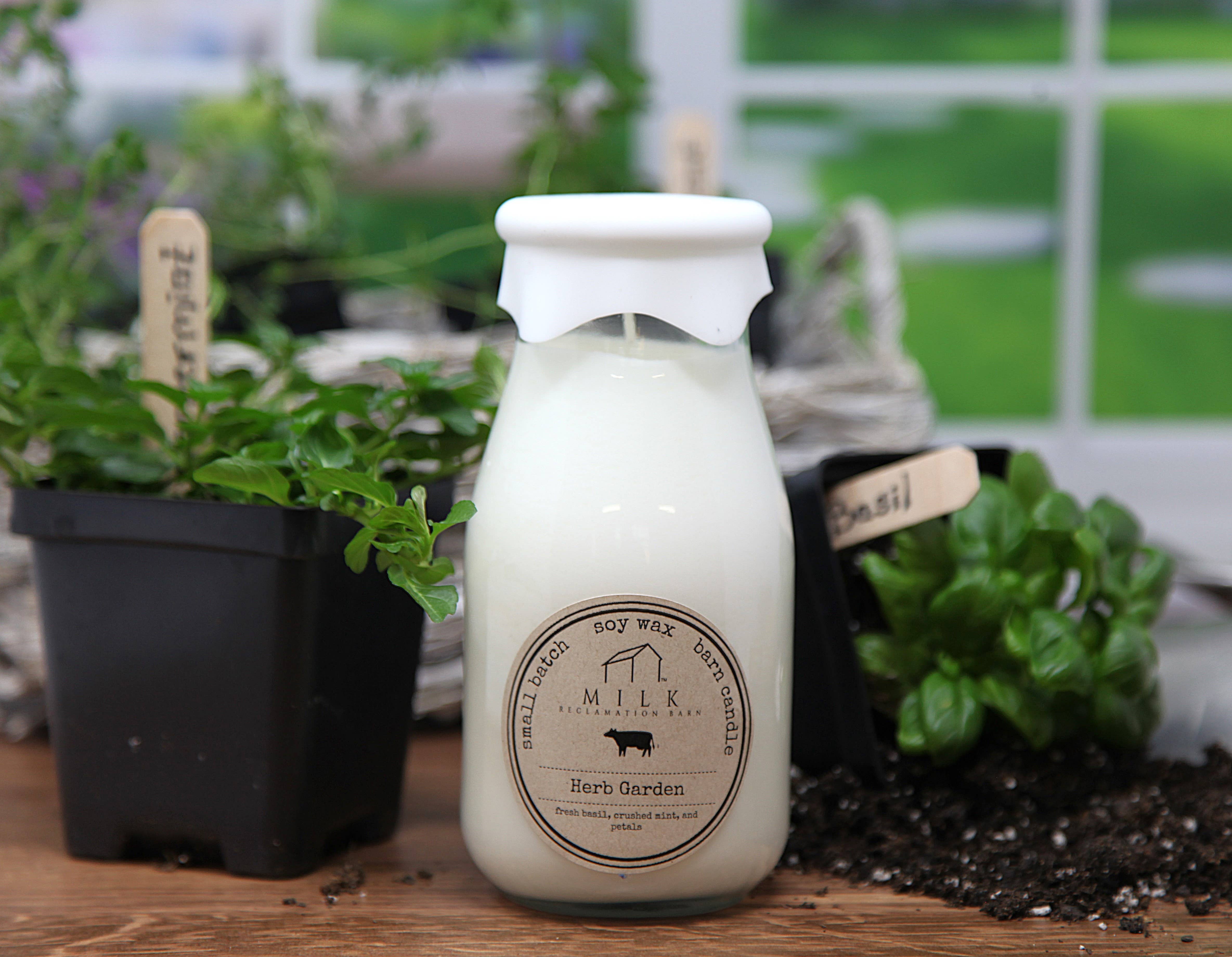 Milk Reclamation Barn - Wholesale Jar/Filled Candle - Milk Bottle Candle 13 oz47