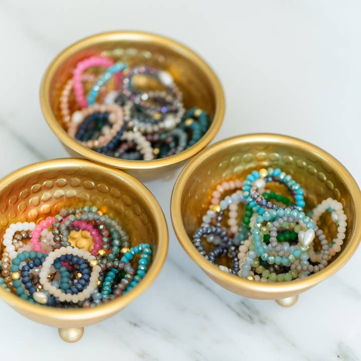 Stretch Crystal Ring - Assorted and other Purchase Wholesale ring. Free Returns & Net 60 Terms on Faire trending on Faire.