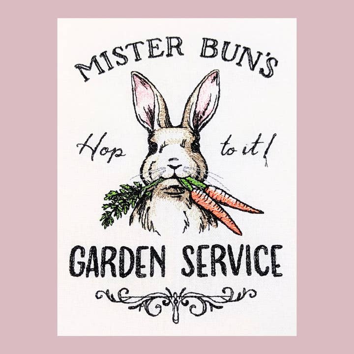 Torchon brodé avec lapin et carottes pour la vente par Sheryl's Stitchery Niche