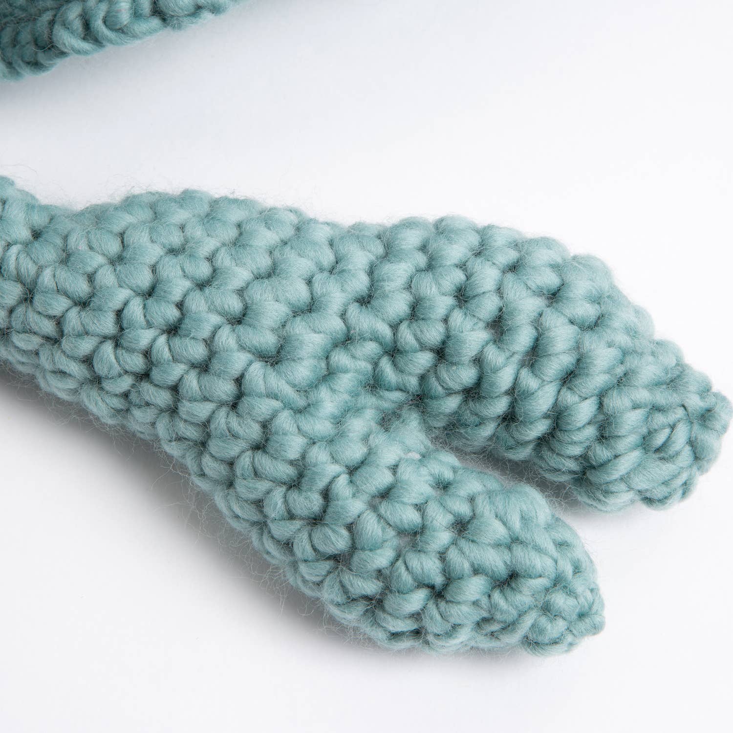 Wool Couture Company - Wholesale Knitting/Crochet Supplies - Animal Crochet Kit - Hester Crab3