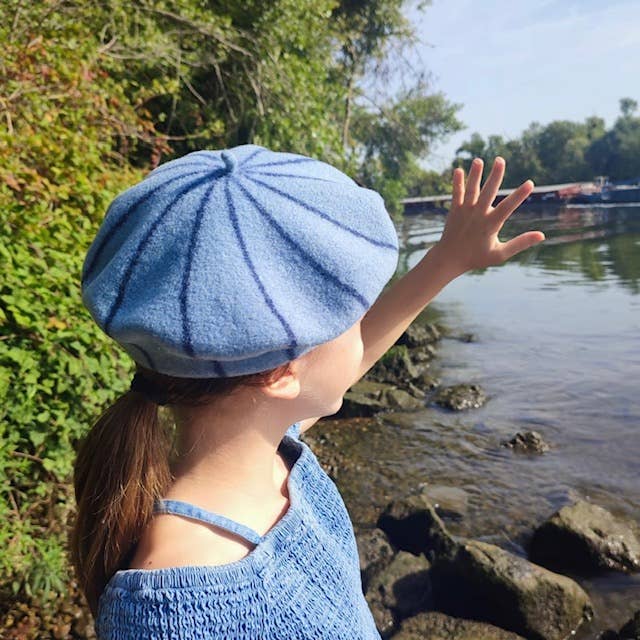 Le Beret Français – wholesale Basker - Barn – Basker Randig - Barn