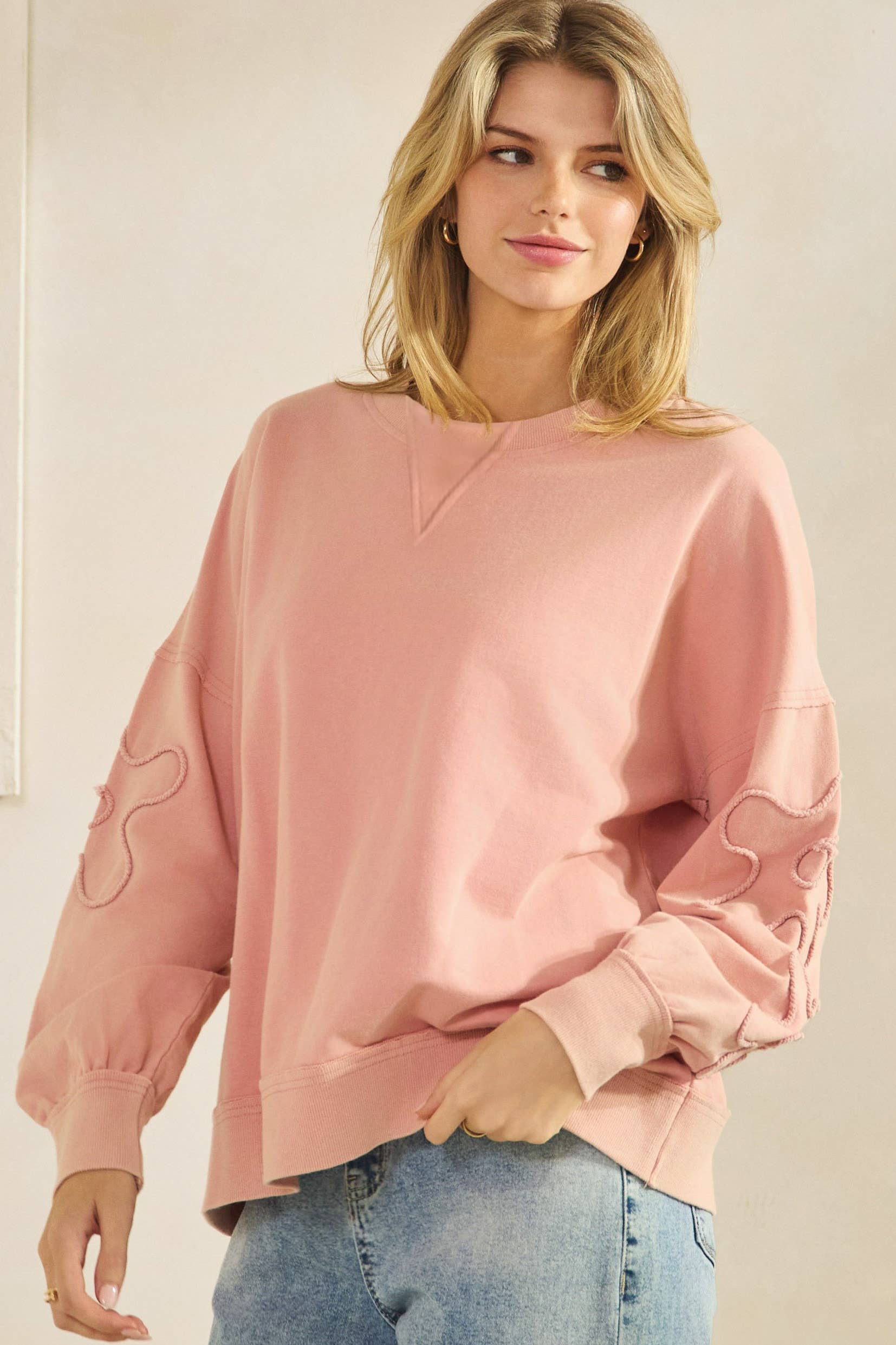 Sage SQUIGGLE SLEEVE PULLOVER SWEATSHIRT (ST7971) for wholesale on Faire13