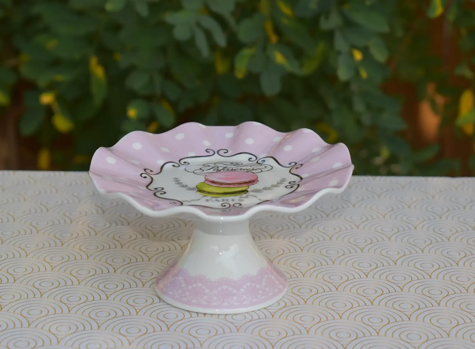 All Little Cute Things - Wholesale Cake Stand - Cake Stand. French Pink Patisserie Macaroon Pedestal Plate2