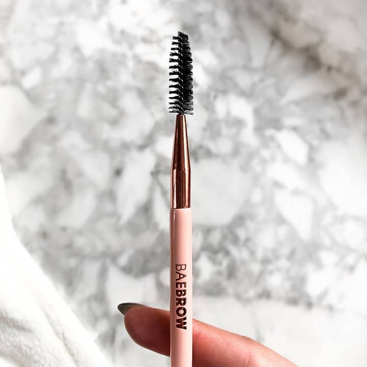 Nude + roségoud Wenkbrauwverzorger + Lash Comb Multitasker PRO voor groothandel op Faire