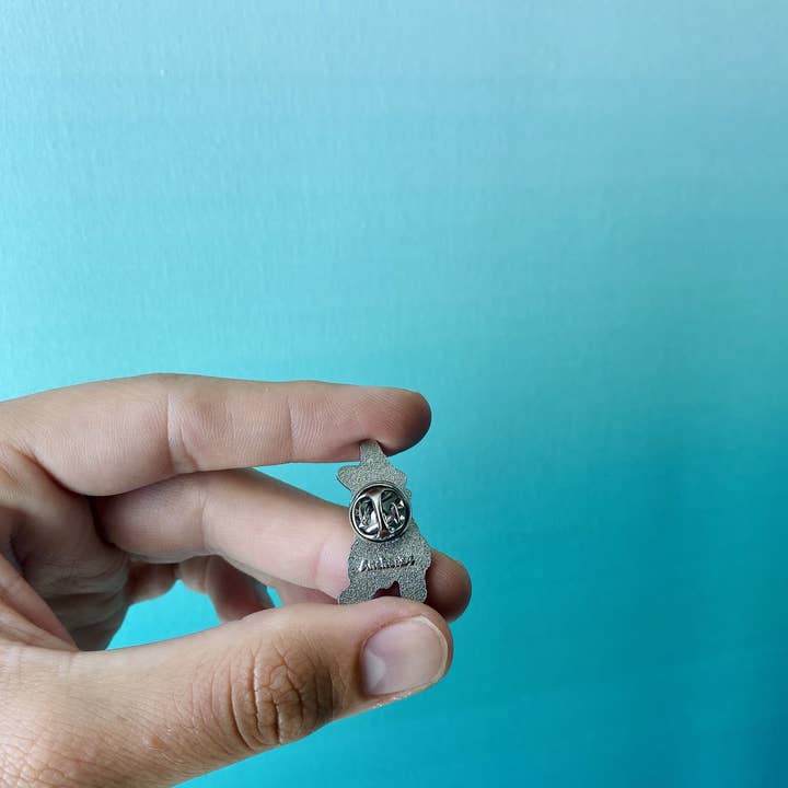 Anchor24 - Wholesale Lapel Pin/Button - Corgi Sploot Pin