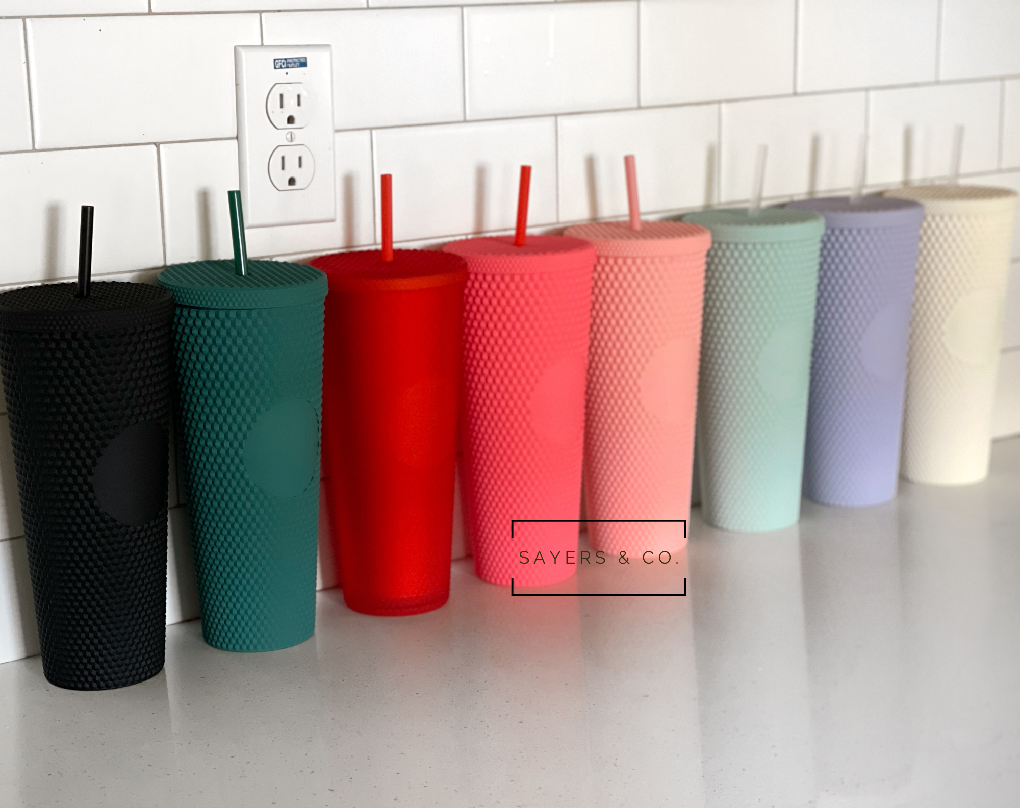 Sayers & Co. - Wholesale Insulated mug/tumbler - 24 oz Matte & Glossy Studded Screw Top Tumbler Double Walled59